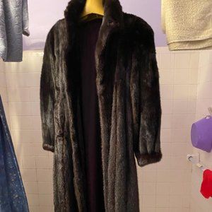 Natural Ranch Mink Coat- Size M/L